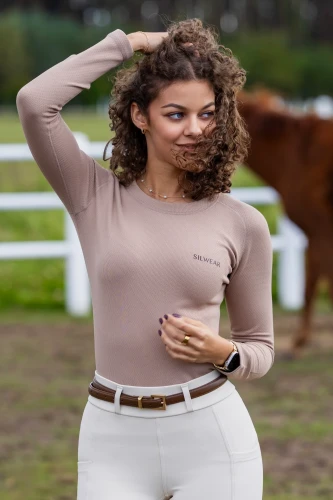 koszulkabeige1.webp